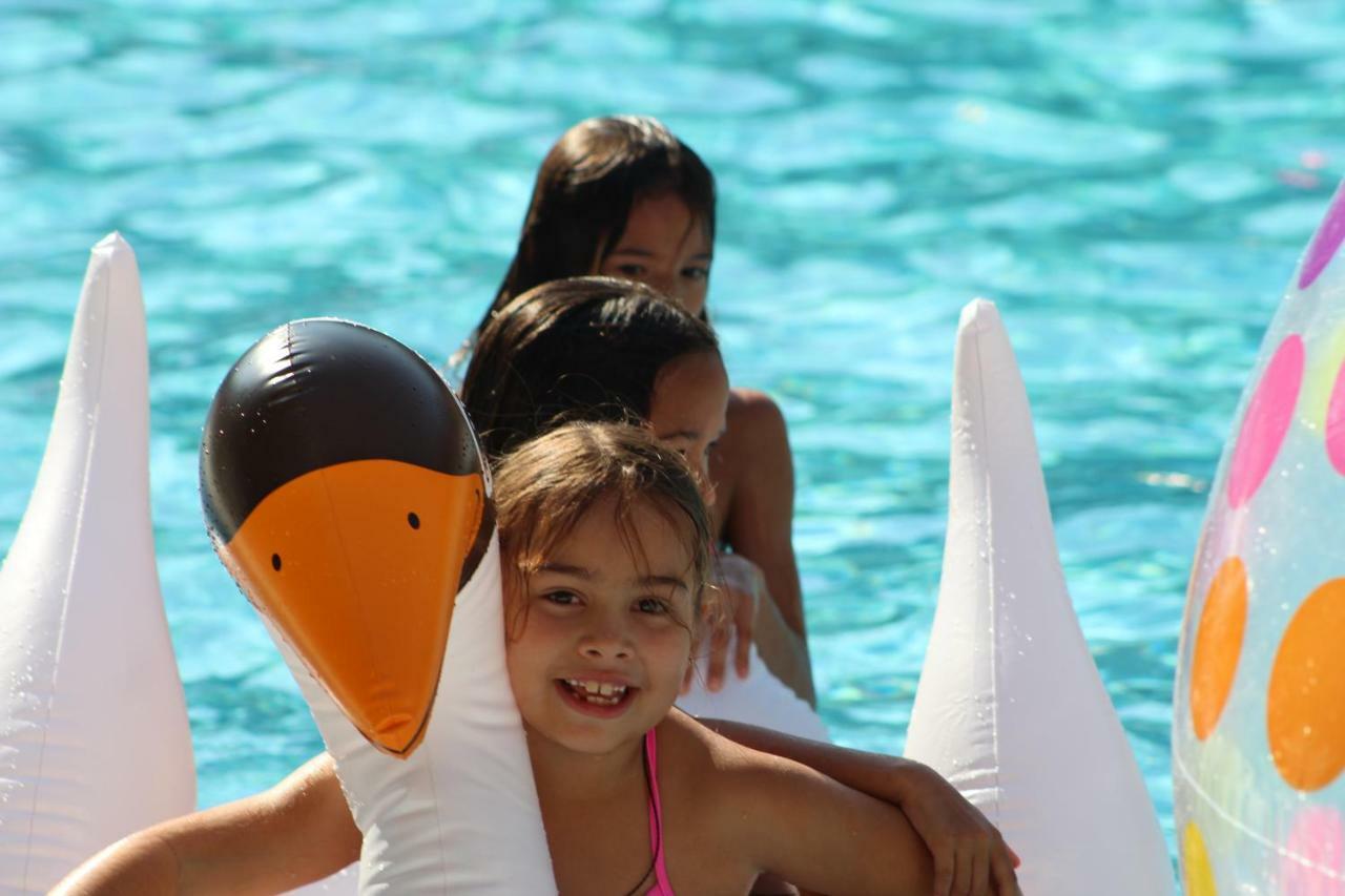 Seis Playas Hotel Tamarindo Bagian luar foto
