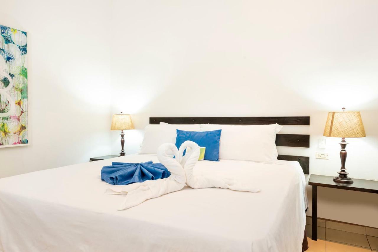 Seis Playas Hotel Tamarindo Bagian luar foto